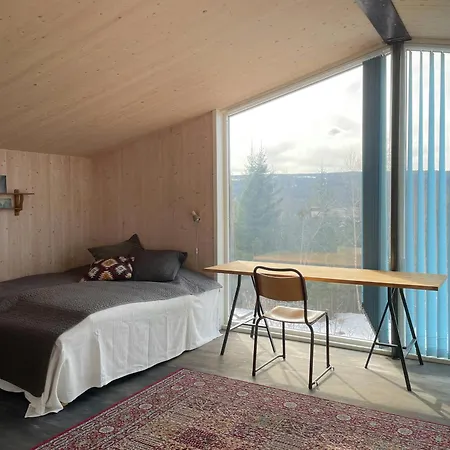 Homestead With Panoramic View Over Randsfjorden Semesterbostad Fall